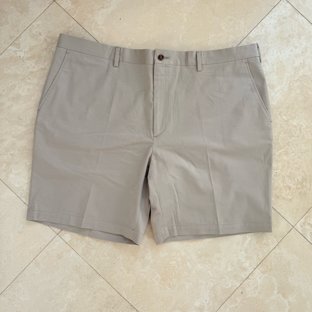 Paul Fredrick Khaki Flat Front Dress Shorts Cuffed Hem Size 40
